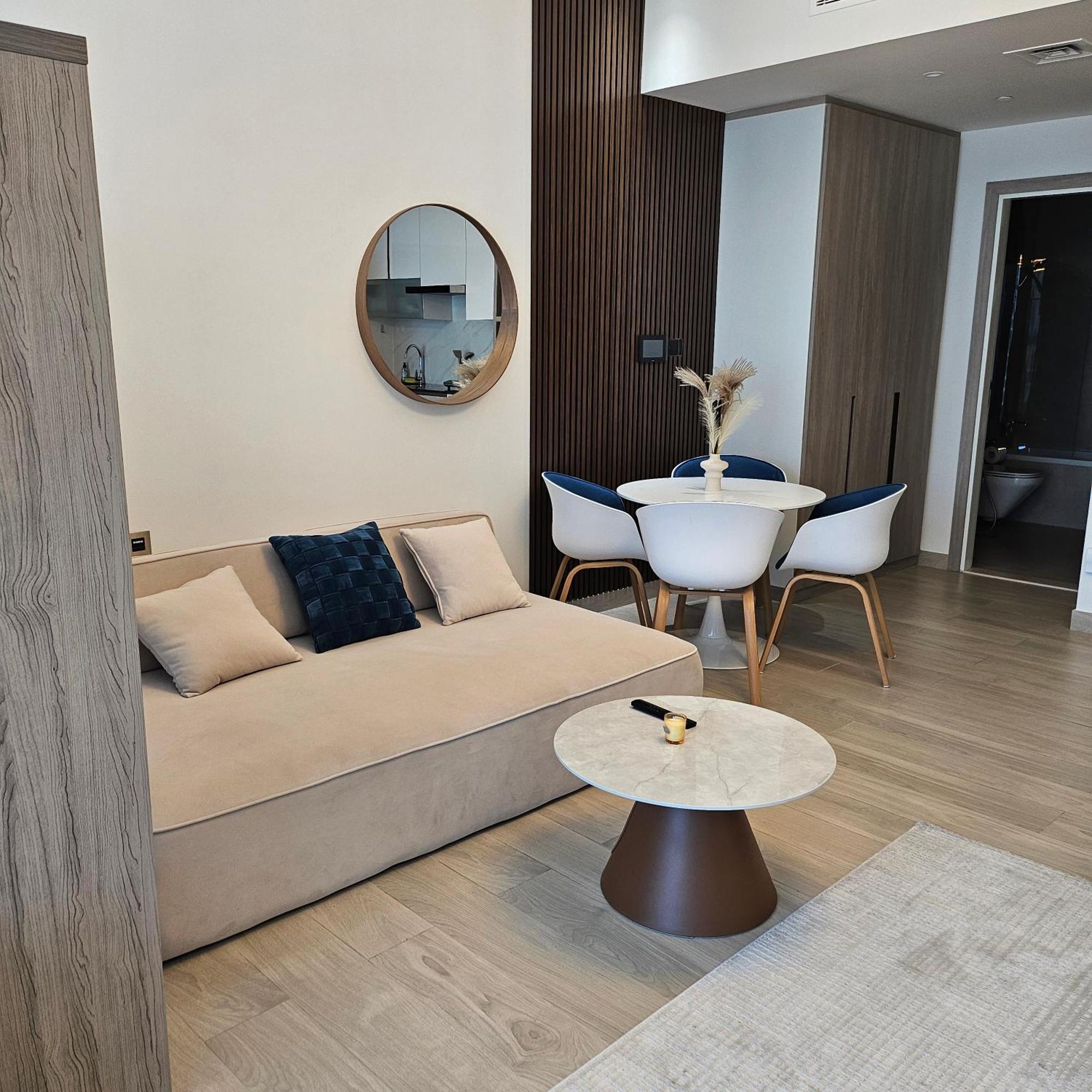 Spacious Medore Tower
