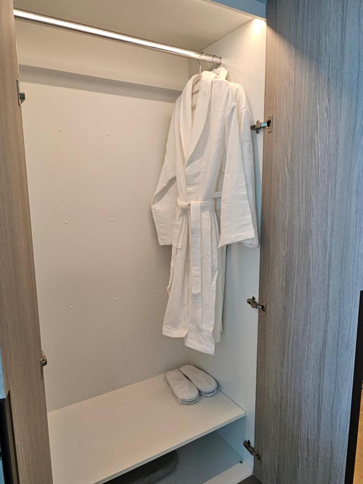 Apartment Spacious Medore Tower Dubai